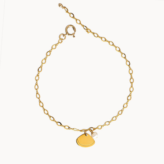 Clam Shell Bracelet - Gold and Pearl
