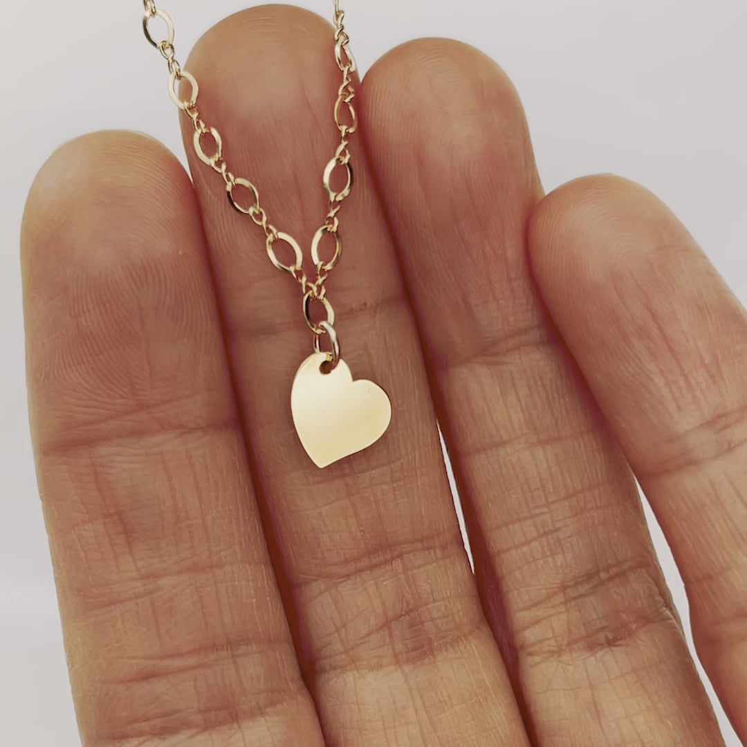 Heart Bracelet - Gold product video