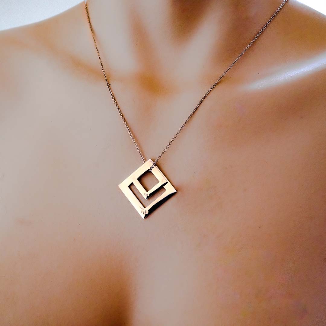 Model wearing Double diamond pendant rose gold short chain