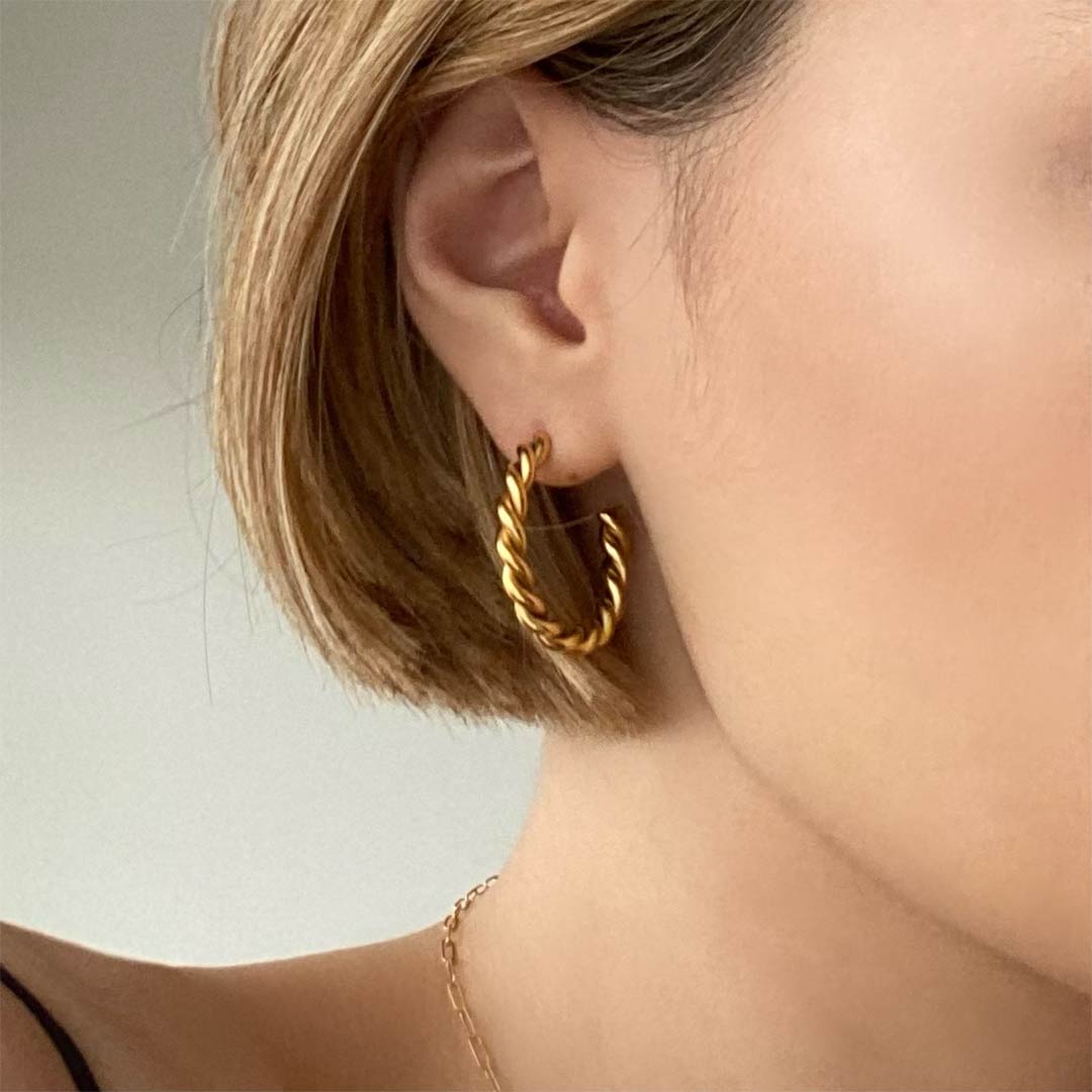 Baguette About It Earrings - Gold