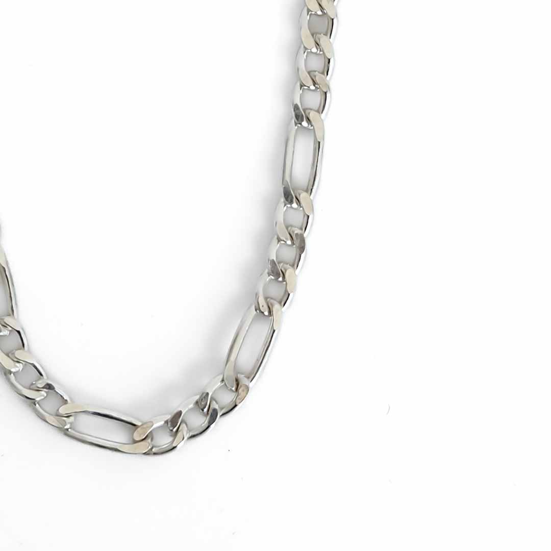 figaro chain silver closeup