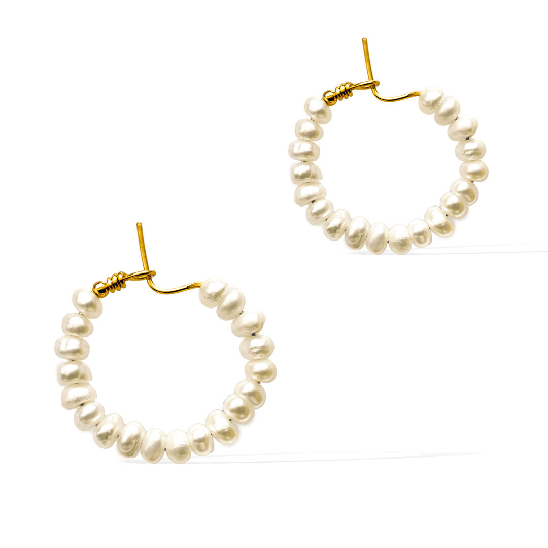 Heavenly Glow Earrings - Gold and Pearl