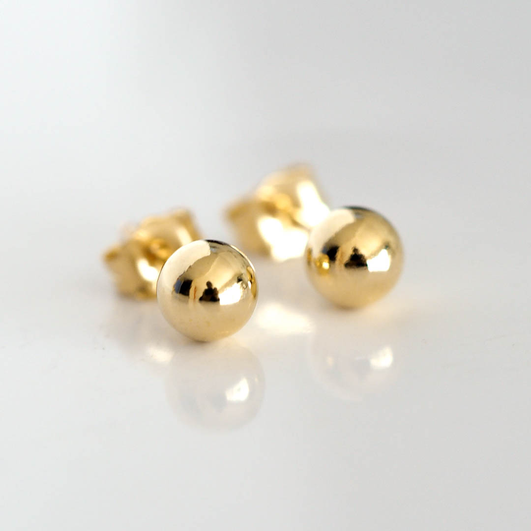 Perfect Dot Earrings 4mm Gold