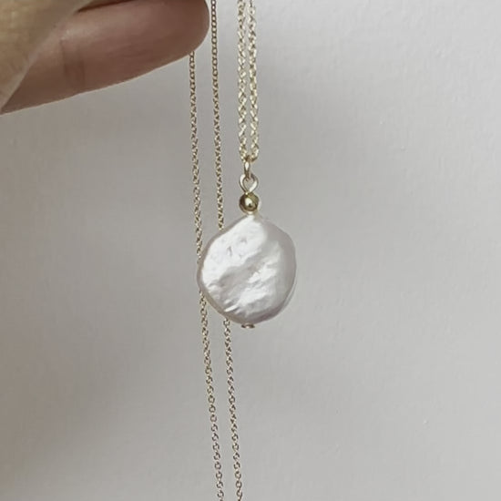 Enchantment Pearl Necklace - Gold and Pearl D